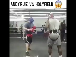 andy ruiz and evander holyfield sparring