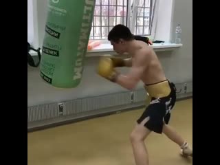 high-speed work on a heavy bag