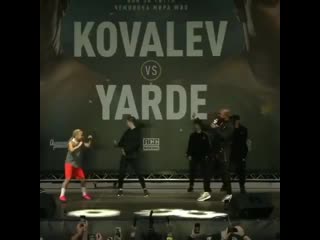 kira makogonenko took part in the roy jones show