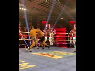 the last seconds of the fight lomachenko-lopez