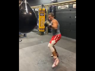 practicing killing blows by gennady golovkin