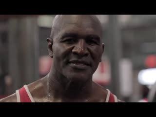 old evander holyfield is working on his return to boxing