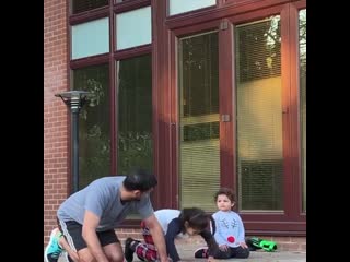 amir khan teaches his young daughters to play sports