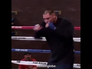 andy ruiz showing off his skills