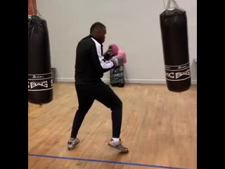 adonis stevenson returns to the gym after his terrible injury