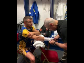 how vasily lomachenko's hands were taped before the fight with campbell