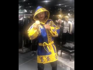 favorite dressing gown of billionaire vasily lomachenko