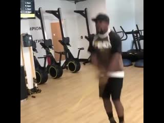 old man floyd mayweather resumes his physical form