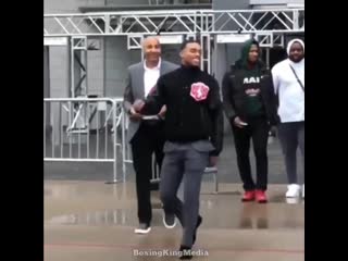 errol spence mimics conor mcgregor's walk