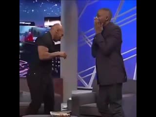 how mike tyson scared the host with his speed and shadow boxing technique