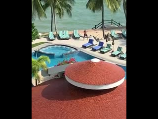 egis klimas manager vasily lomachenko decided to show his shadow fight on the beach in the morning