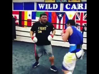 old man manny pacquiao is in good shape ahead of keith thurman fight