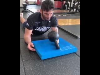 jorge linares steel forearm exercise