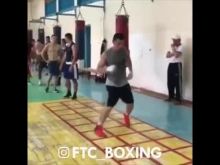 boxing training to improve footwork in the ring