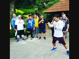 when a manny pacquiao fan showed an equally phenomenal shadowboxing