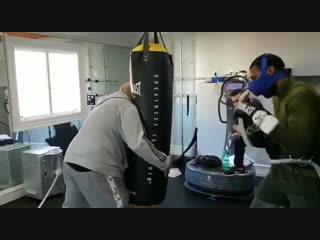 a new method of work on the speed-strength endurance of a boxer