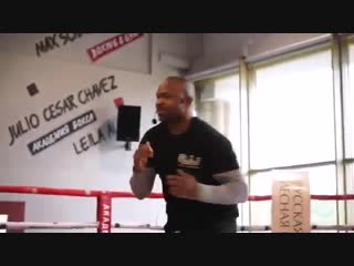 boxing master class by floyd mayweather, roy jones in moscow