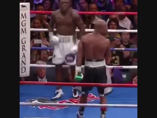 floyd mayweather gave a boxing lesson to andre berto.