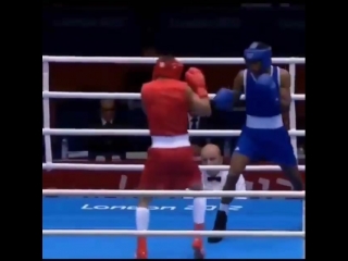 defense skills of vasily lomachenko. first comes reconnaissance.