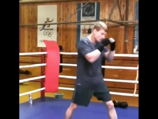 alexander povetkin is preparing for the fight with anthony joshua.