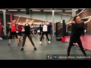 joint training with girls at the boxing academy.