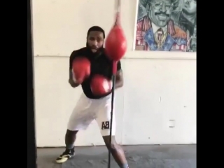 adrien broner works on pneumatics.