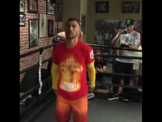 vasily lomachenko open training before the fight with marriaga.